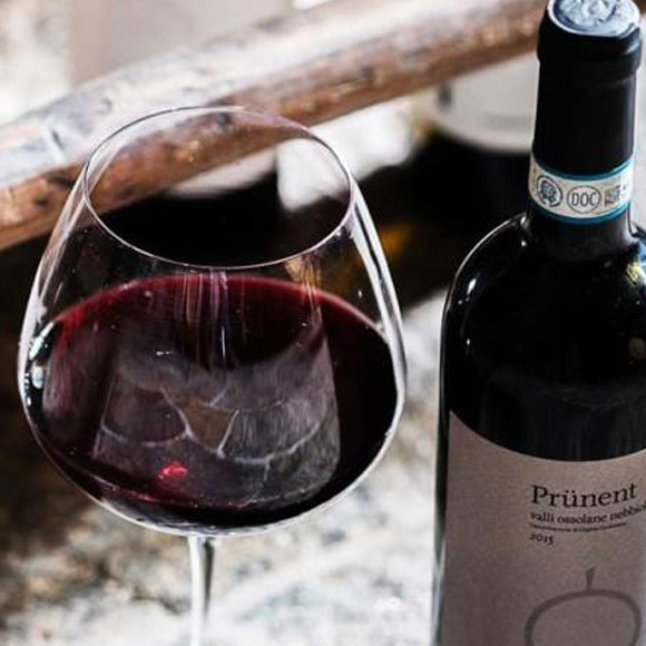 Prunent Il Vino Nebbiolo Delle Valli Ossolane In Piemonte Calice E Bottiglia 2, Buonappetito